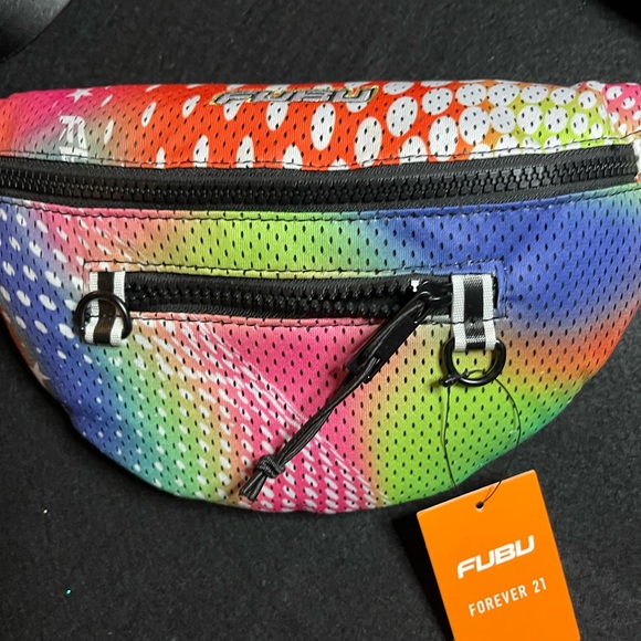 Forever 21 FUBU Multi Color Mesh NWT Cross Body Fanny Pack - Picture 2 of 11